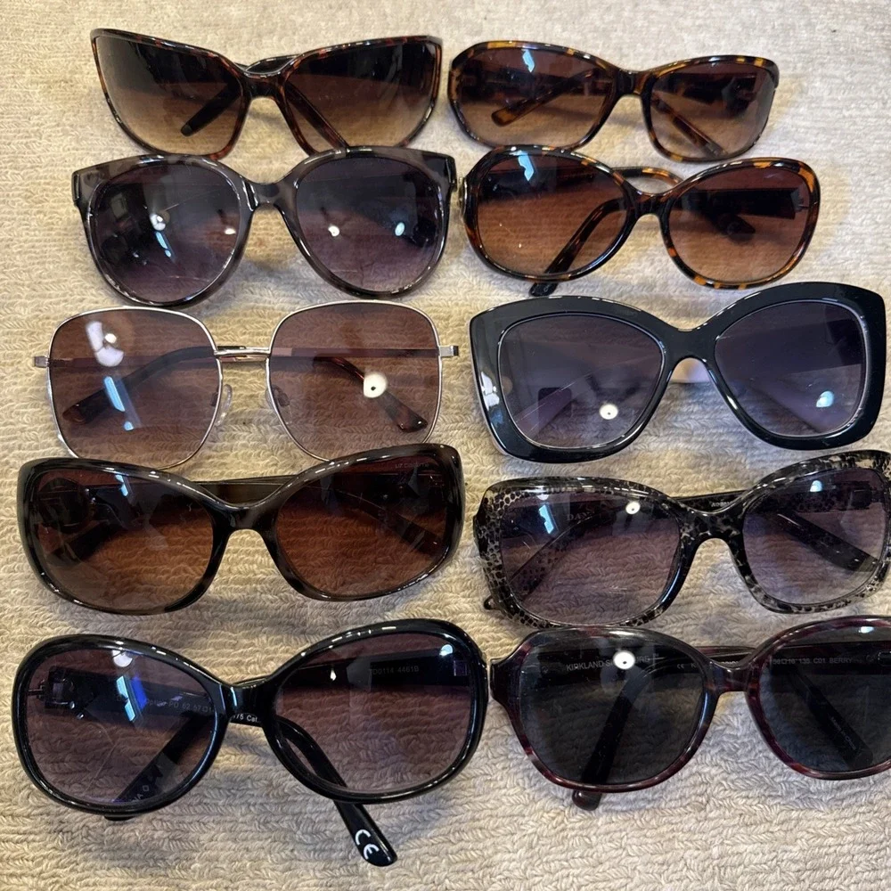 10 prs Oversized sunglasses: Lauren Conrad, Jones NY, Dana Bachman, DesignOptic